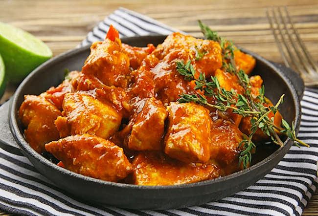 Мясо в баклажанной икре